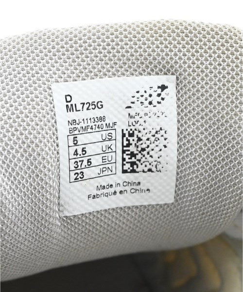 New Balance รองเท้าผ้าใบ