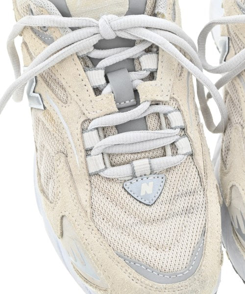 New Balance รองเท้าผ้าใบ