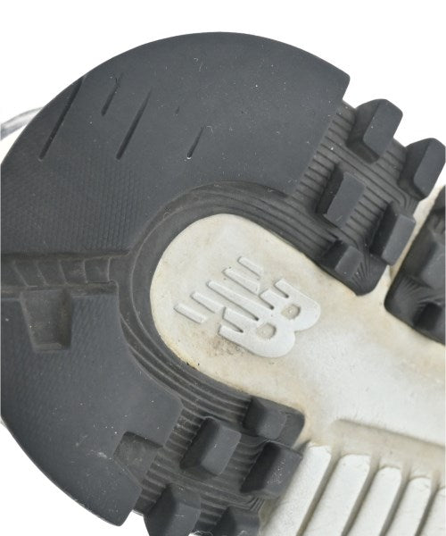 New Balance รองเท้าผ้าใบ