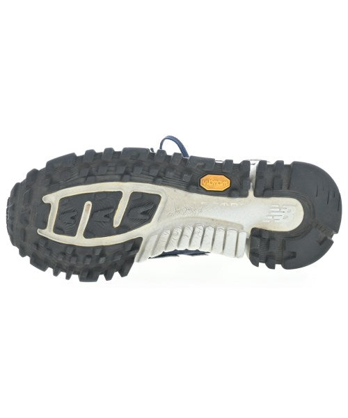 New Balance รองเท้าผ้าใบ