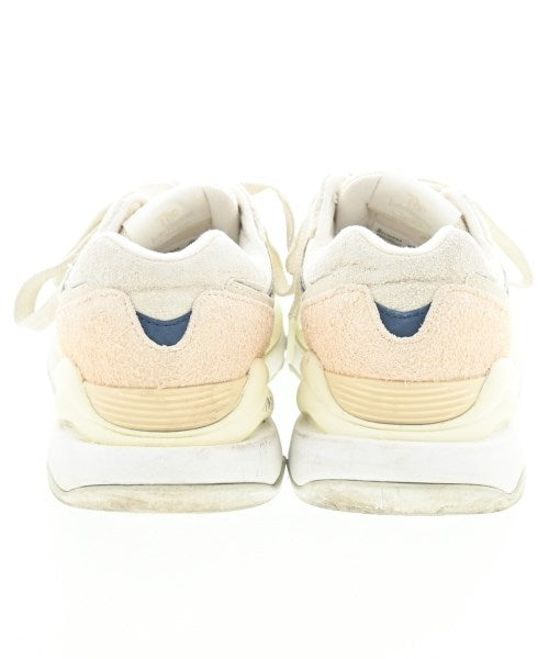 New Balance รองเท้าผ้าใบ