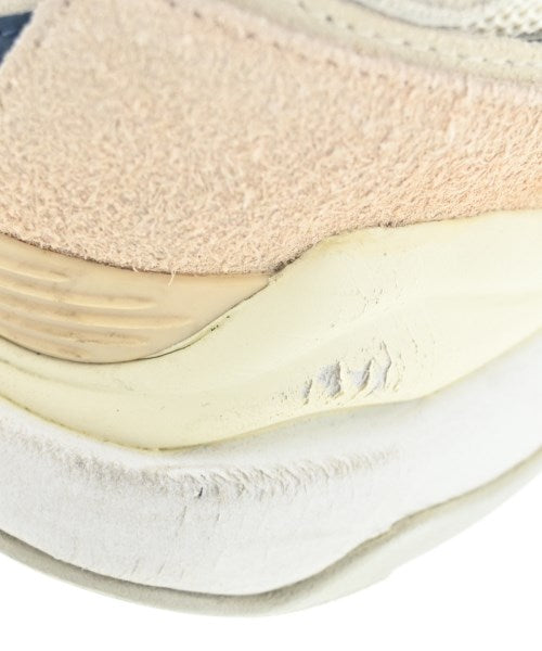 New Balance รองเท้าผ้าใบ