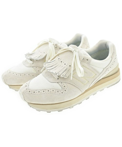 New Balance รองเท้าผ้าใบ