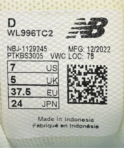 New Balance รองเท้าผ้าใบ