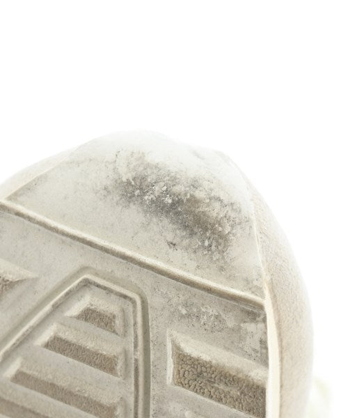 New Balance รองเท้าผ้าใบ