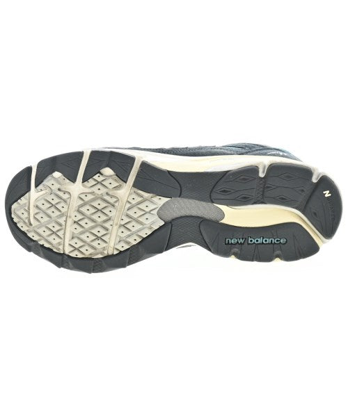 New Balance รองเท้าผ้าใบ