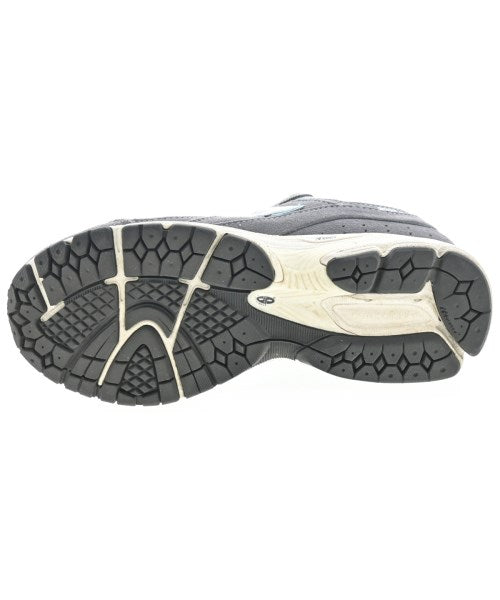 New Balance รองเท้าผ้าใบ