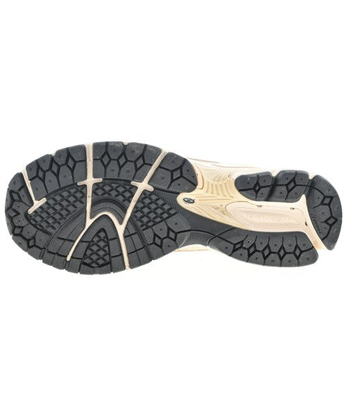 New Balance รองเท้าผ้าใบ