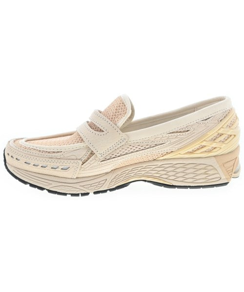 New Balance รองเท้าผ้าใบ