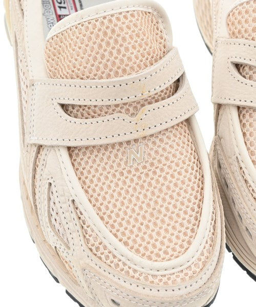 New Balance รองเท้าผ้าใบ