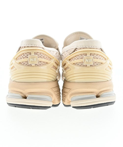 New Balance รองเท้าผ้าใบ