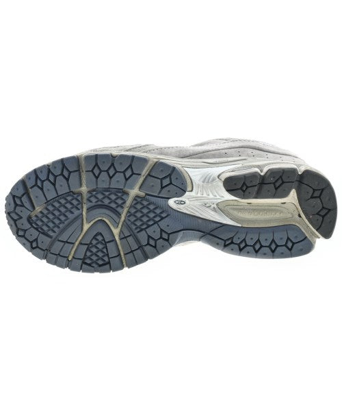 New Balance รองเท้าผ้าใบ