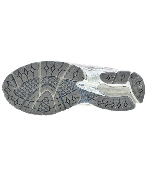 New Balance รองเท้าผ้าใบ