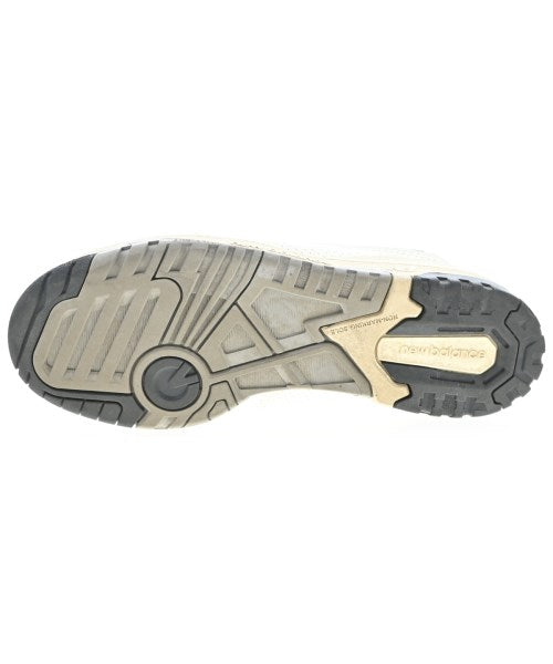 New Balance รองเท้าผ้าใบ