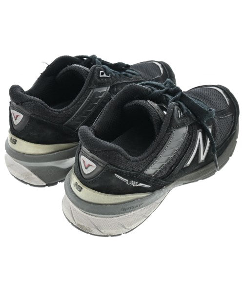 New Balance รองเท้าผ้าใบ