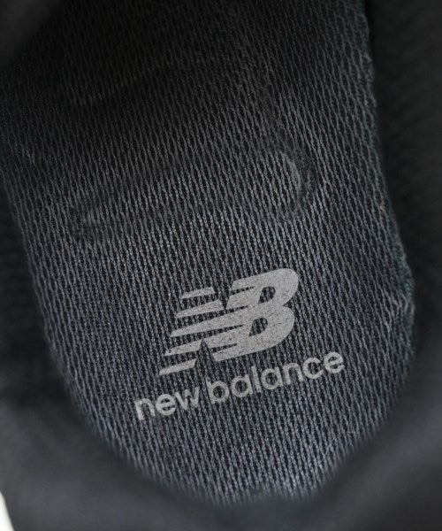 New Balance รองเท้าผ้าใบ