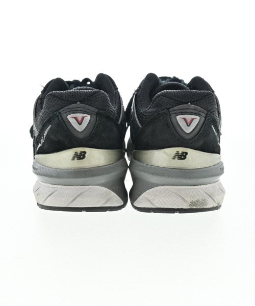 New Balance รองเท้าผ้าใบ