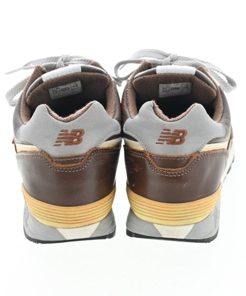 New Balance รองเท้าผ้าใบ