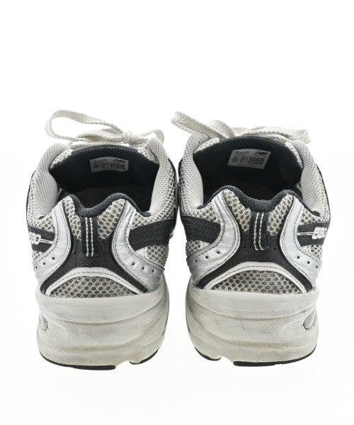 New Balance รองเท้าผ้าใบ