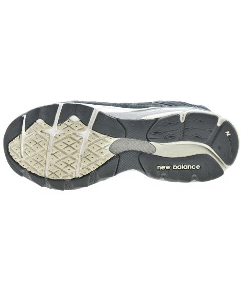 New Balance รองเท้าผ้าใบ