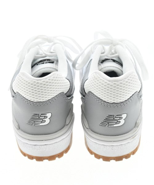New Balance รองเท้าผ้าใบ