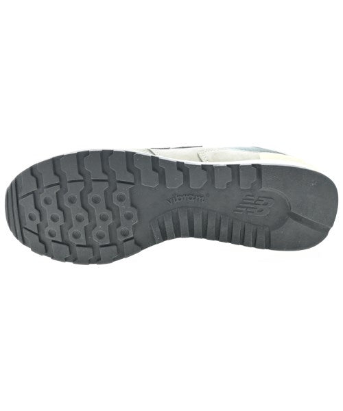 New Balance รองเท้าผ้าใบ