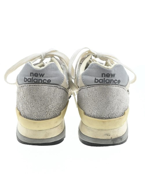 New Balance รองเท้าผ้าใบ