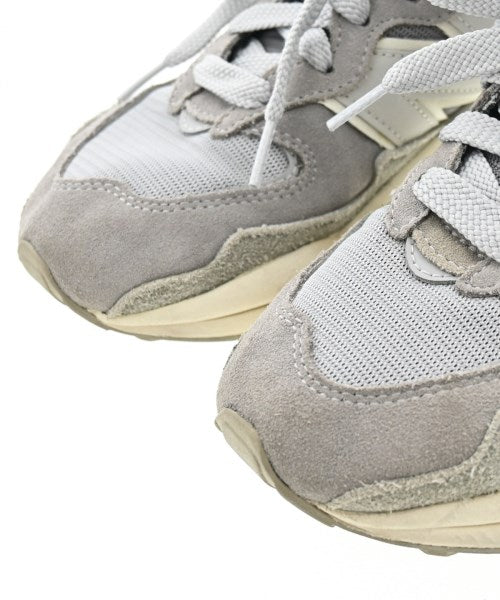 New Balance รองเท้าผ้าใบ