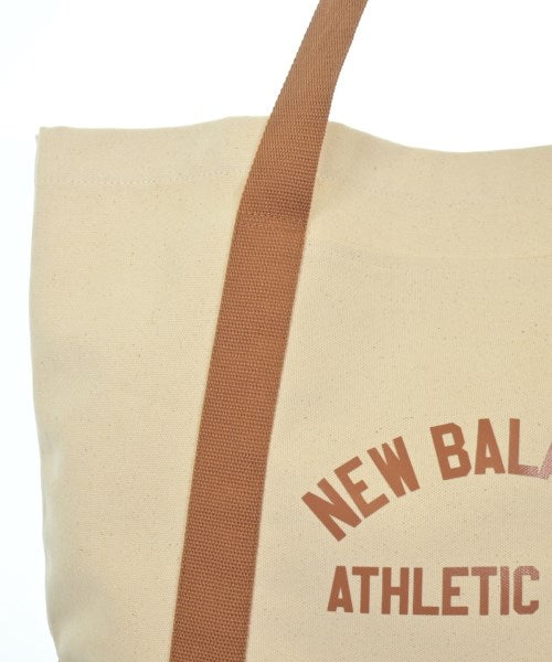 New Balance กระเป๋าสะพาย