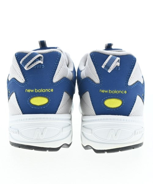 New Balance รองเท้าผ้าใบ