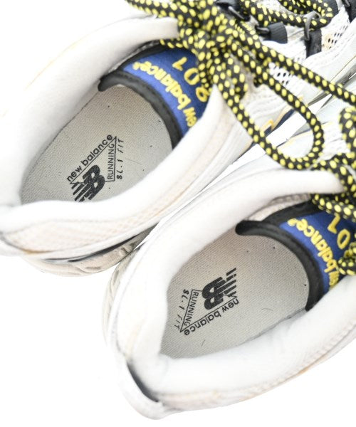 New Balance รองเท้าผ้าใบ