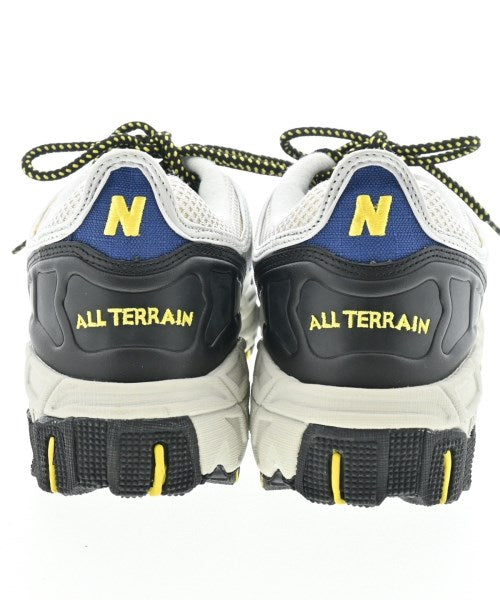New Balance รองเท้าผ้าใบ