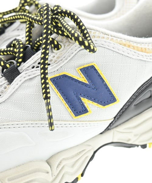 New Balance รองเท้าผ้าใบ