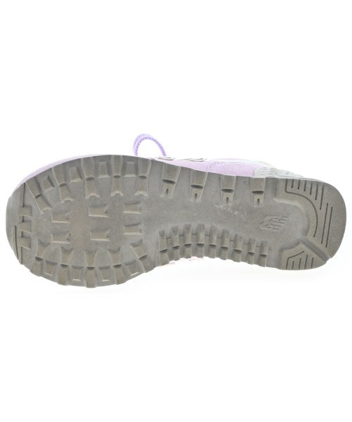 New Balance รองเท้าผ้าใบ