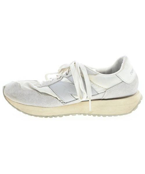 New Balance รองเท้าผ้าใบ