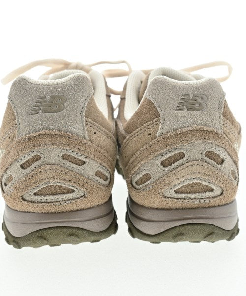 New Balance รองเท้าผ้าใบ