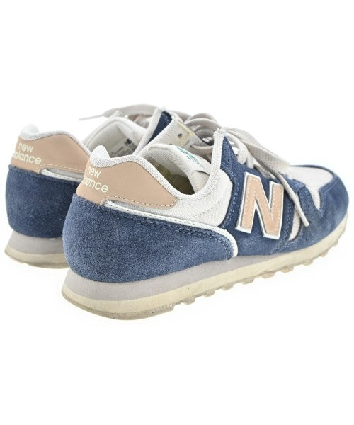 New Balance รองเท้าผ้าใบ