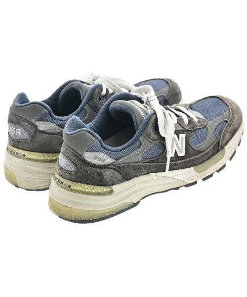 New Balance รองเท้าผ้าใบ