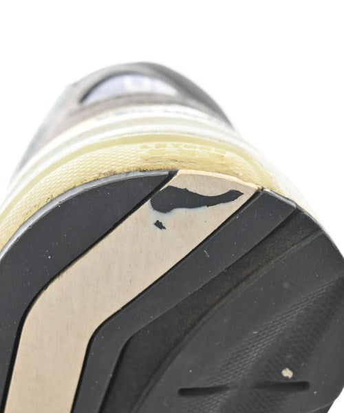 New Balance รองเท้าผ้าใบ