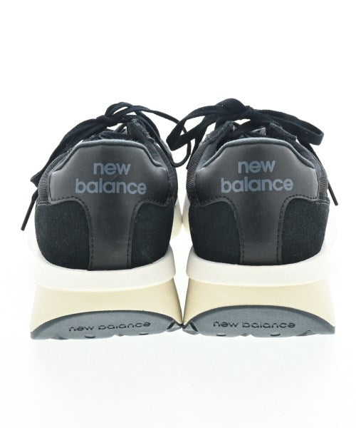 New Balance รองเท้าผ้าใบ