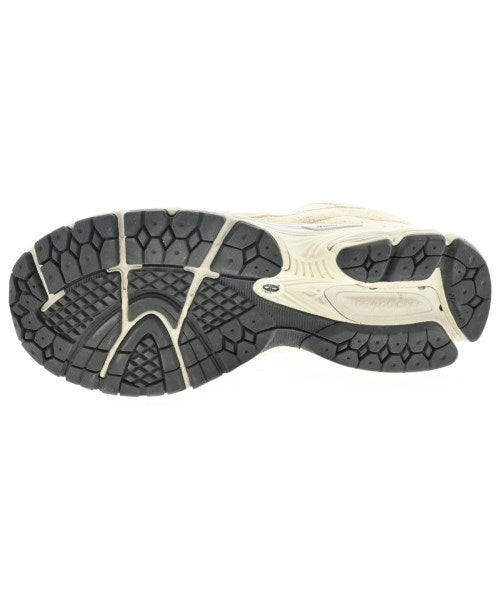 New Balance รองเท้าผ้าใบ