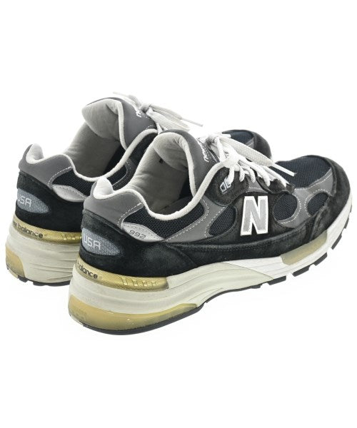 New Balance รองเท้าผ้าใบ