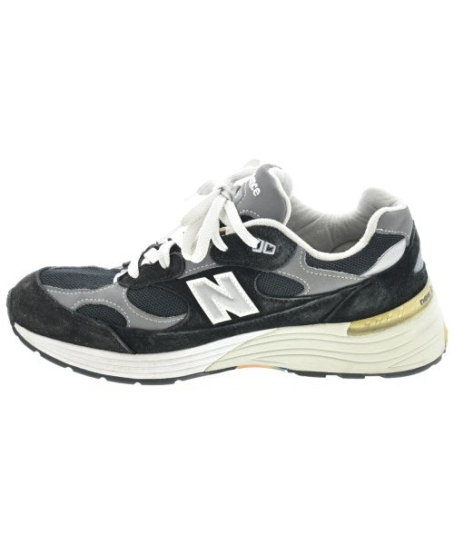 New Balance รองเท้าผ้าใบ