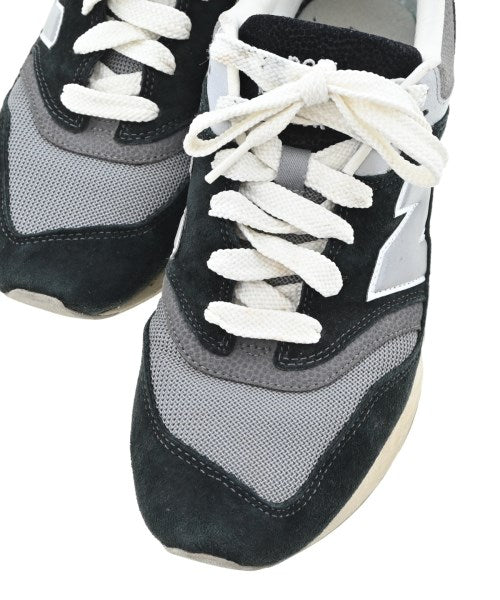 New Balance รองเท้าผ้าใบ