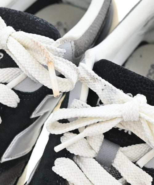 New Balance รองเท้าผ้าใบ