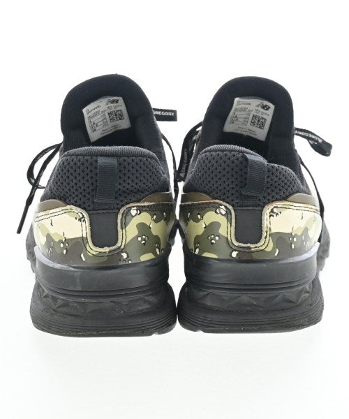 New Balance รองเท้าผ้าใบ