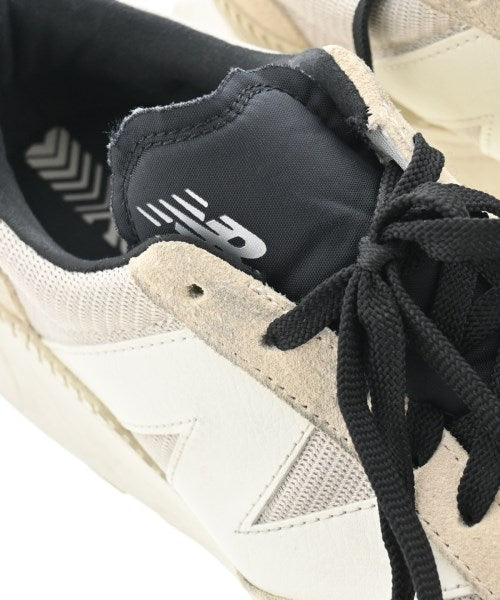 New Balance รองเท้าผ้าใบ