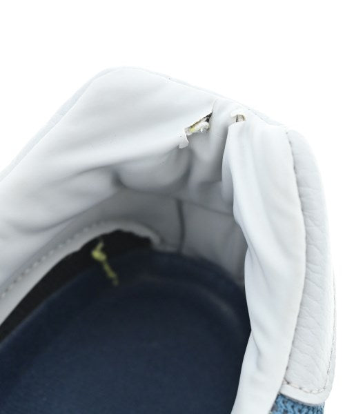 New Balance รองเท้าผ้าใบ