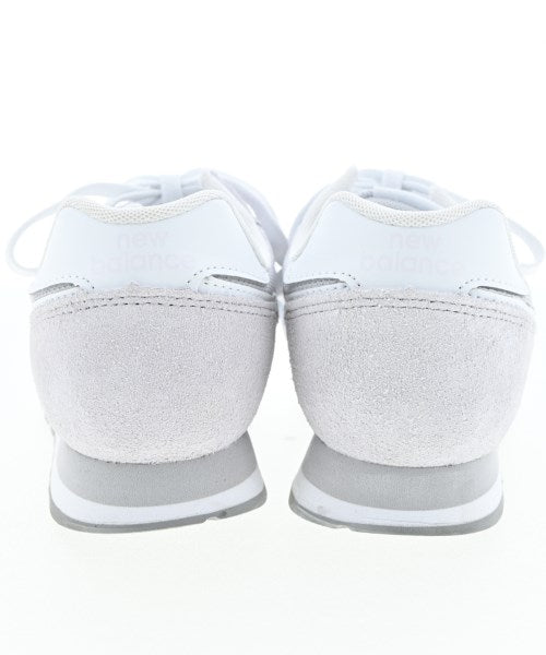 New Balance รองเท้าผ้าใบ