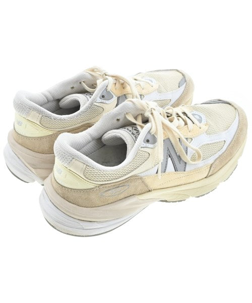 New Balance รองเท้าผ้าใบ